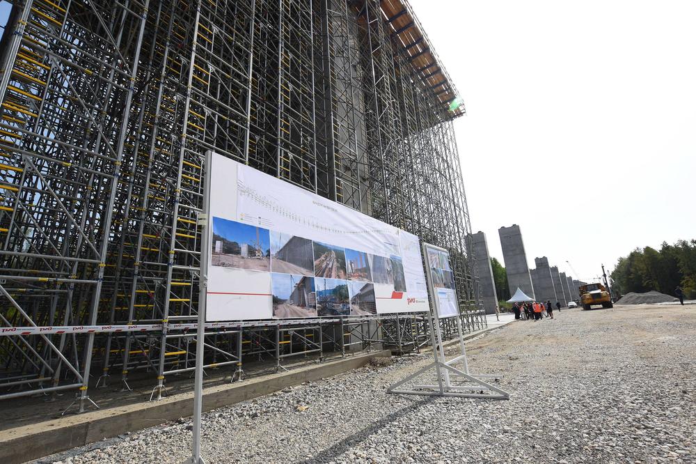 OVO SU RADNICI KOJI SU POGINULI U ČORTANOVCIMA! Pali su sa konstrukcije visoke 20 METARA!