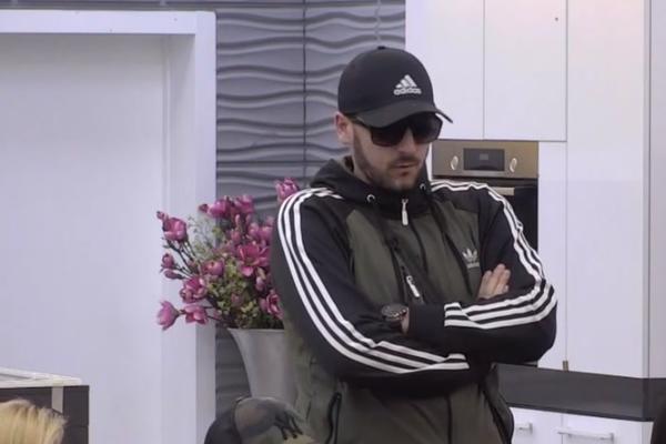 ZOLA NAPUSTIO ZADRUGU: Prvo BOJKOTOVAO emisiju, a onda doneo odluku! Miljana će POLUDETI! (VIDEO)