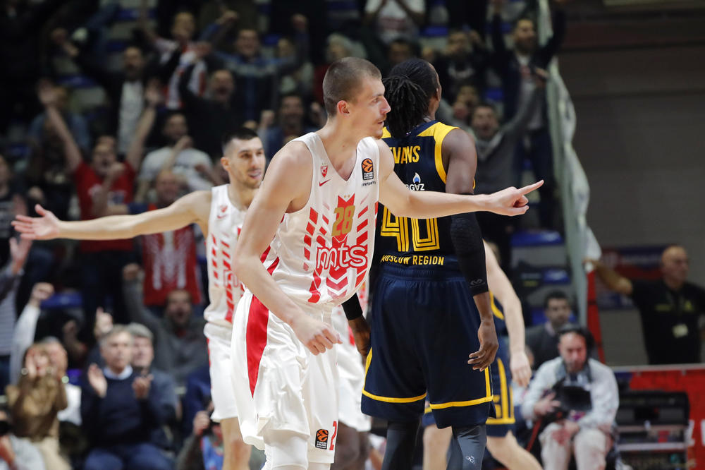 ZVEZDA RAZMONTIRALA HIMKI U PIONIRU: Simanić pokazao od čega je satkan, Beron i Perperoglu demonstrirali silu!