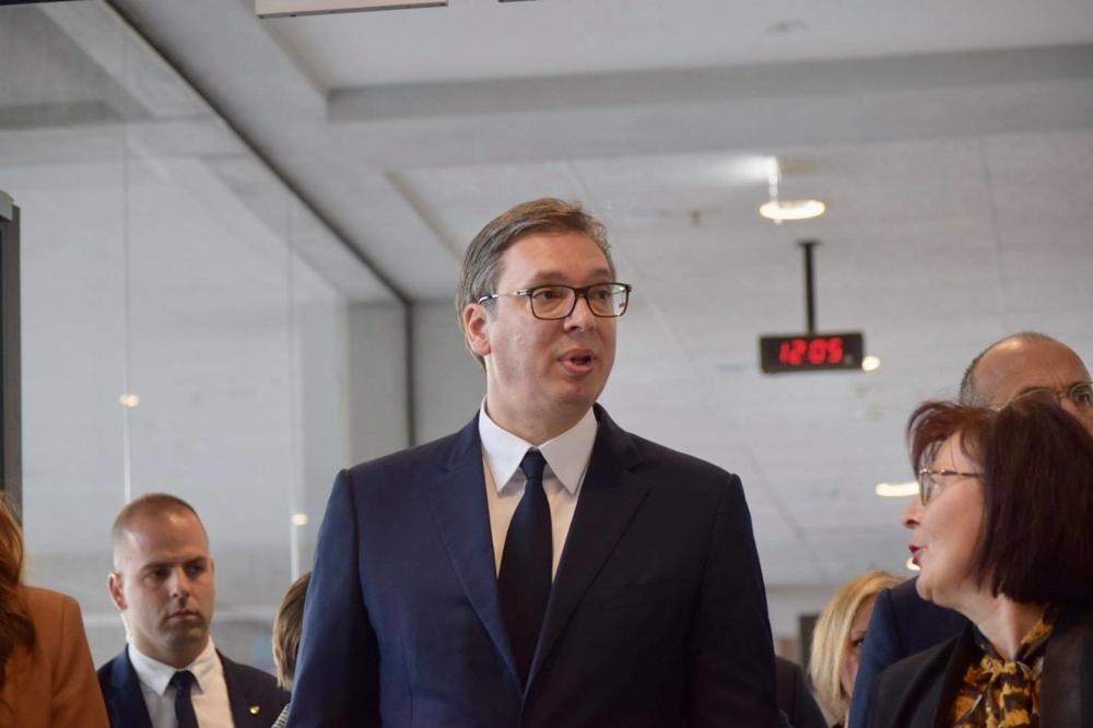 PREDSEDNIK PROGOVORIO O S-400! Otkrio da li je ORUŽJE OSTALO U SRBIJI, tvrdi da su MNOGI ISTRČALI PRED RUDU