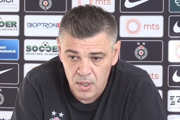 SAVO MILOŠEVIĆ POLUDEO POSLE MEČA: Po prvi put me je sramota što sam trener Partizana!