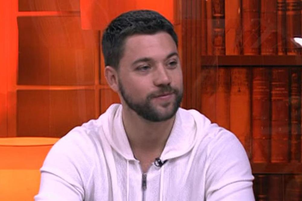 OŽENI ME! OBOŽAVATELJKA JE POSLALA OVU PORUKU STEFANU ŽIVOJINOVIĆU: On je ugasio odgovorom od 3 reči!