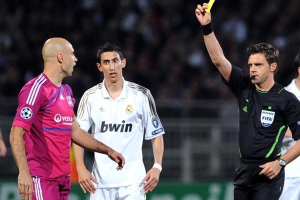 NISI ČUO ZA MENE? E, PA SAD ĆU DA TI POLOMIM NOGE: Bivši štoper Liona otkrio zašto je zamrzeo Robinja za ceo život!