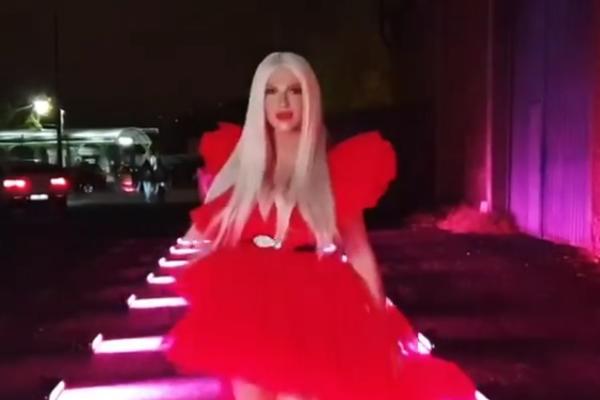 KARLEUŠA PRIČALA O DUŠKU, A ONDA SU JOJ POMENULI VRANJEŠA: JK odmah prekinula intervju, samo je ovo IZUSTILA!