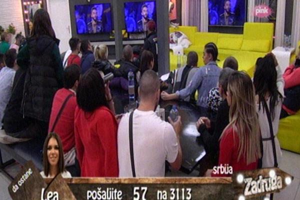 ZOLA SE LEPO OVAJDIO OD MILJANE! Saznajemo koliki je nedeljni honorar Čolića!