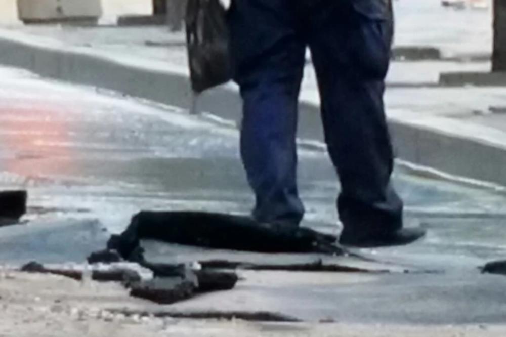 URGENTNI CENTAR NE PRIMA PACIJENTE! Pukla cev u Pasterovoj ulici, bolnica nema vode!