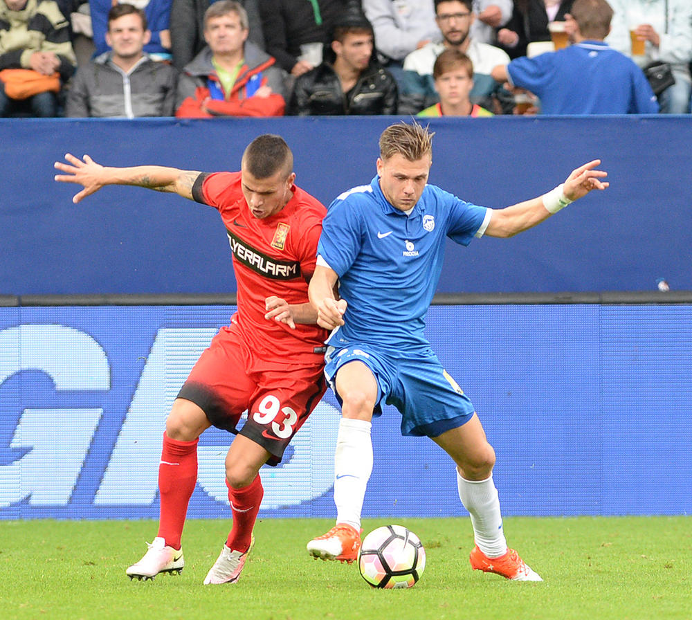 Spiridonović (levo)  