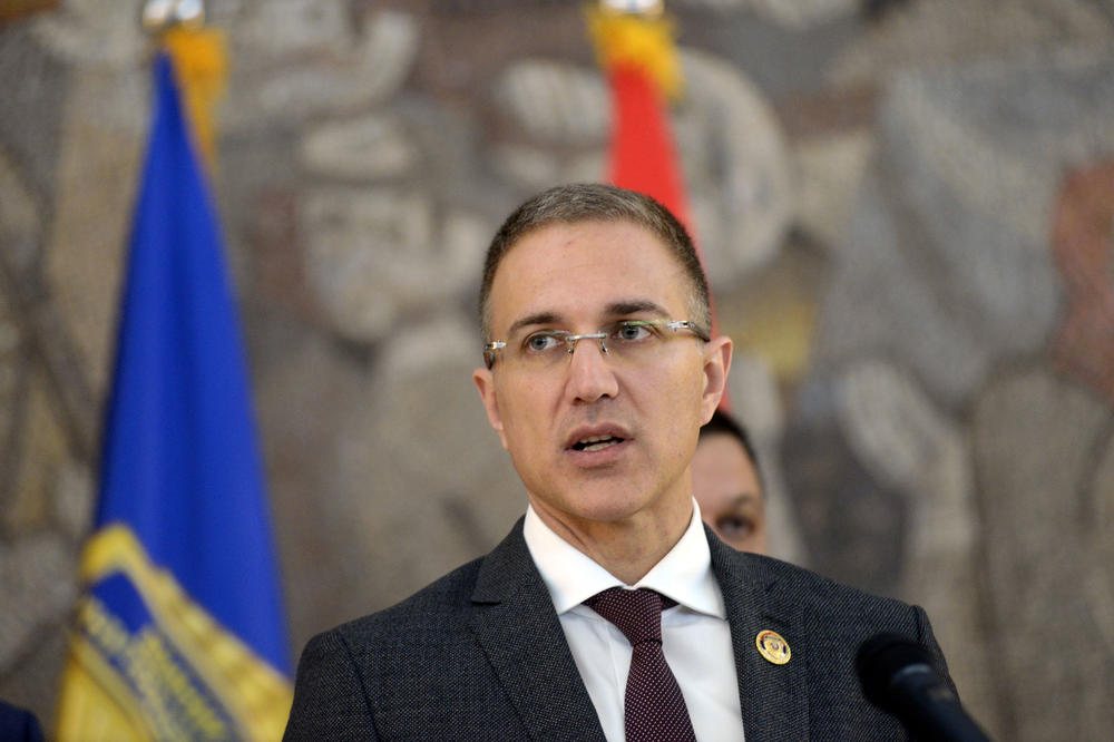 STEFANOVIĆ ODBRUSIO AMERIKANCIMA: Ne pitate se vi, nego EVROPA!