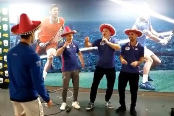 NOVA HIT PESMA ZA ĐOKOVIĆA: Nole je oduševljeno zapevao i krenuo da skače kao lud!