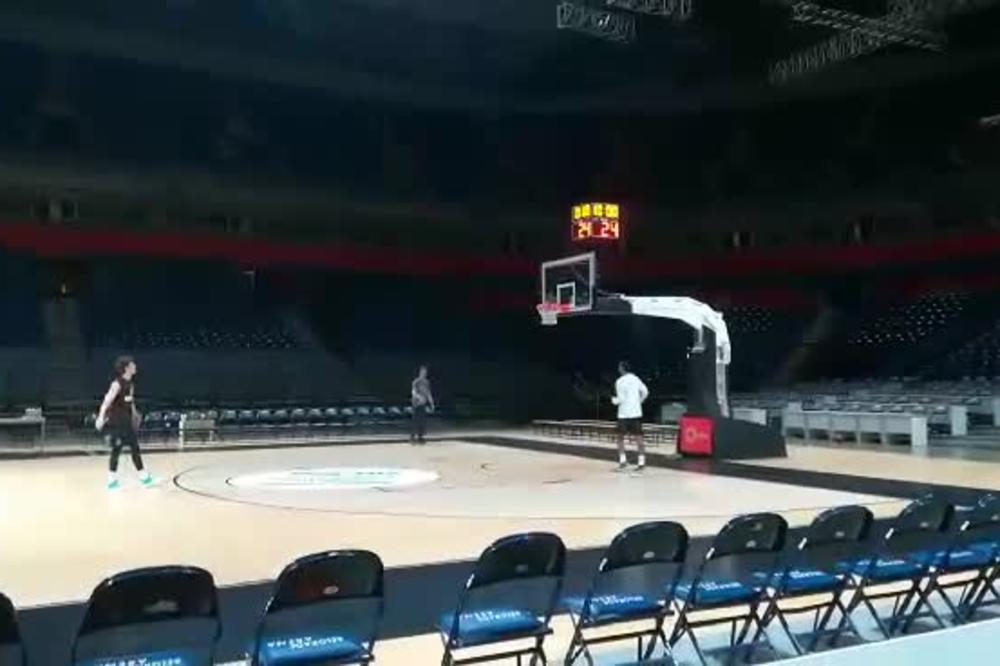 TRINKI, BATALI BELA I PUSTI ŠĆEPU SUTRA: Miljenik Grobara prži mrežice kao nekada, dok mu asistira novo pojačanje!