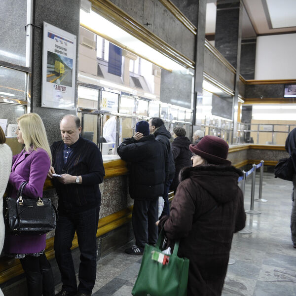 Stiže nova pomoć države: Ovi građani Srbije će 15. oktobra dobiti 10.000 dinara