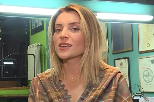 ALAL VERA GOSPOĐO! Anđelka Prpić u vezi sa BIZNISMENOM koji je bio nedavno sa OVOM poznatom PEVAČICOM!