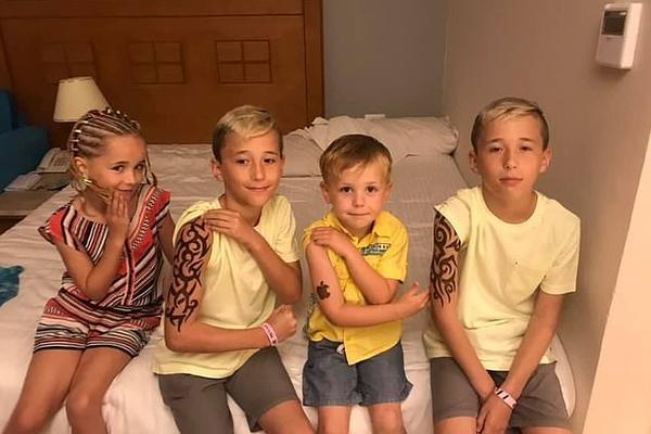 DOZVOLILA SINOVIMA DA URADE TETOVAŽE OD KANE: Posledice su bile STRAŠNE - majka sada upozorava roditelje! (FOTO)