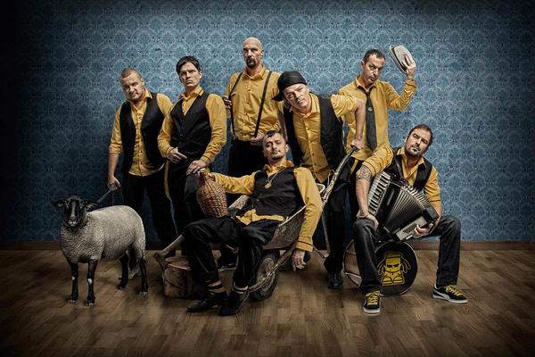 Manu Chao i Dubioza kolektiv snimili zajedno još jedan singl i spot