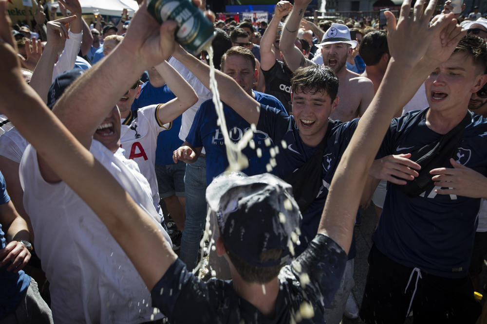 NE PROVOCIRAJTE I POŠTUJTE TRADICIJU I OBIČAJE SRBA: Totenhem upozorio navijače kako da se ponašaju u Beogradu!