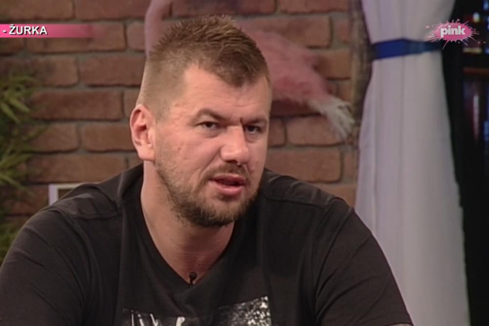 JANJUŠ SE ZALEDIO KAD JE ČUO DA ANA KORAĆ ULAZI U ZADRUGU: Pogubio se, nije znao gde se nalazi!