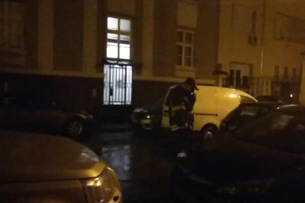 KOMŠIJE BESNE ŠTO MUŠKARAC ŽELI DA SE UBIJE: Što nam nisu javili? Baš nas briga što hoće da skače!