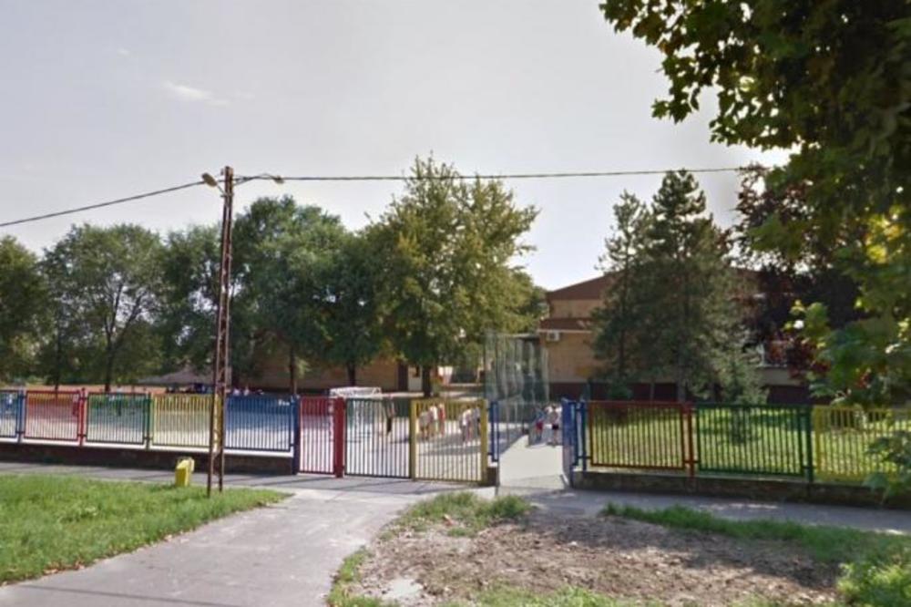 OTAC UČENIKA HVATAO ZA VILICU PA NAPAO I NASTAVNICU: Užas u srpskoj osnovnoj školi!