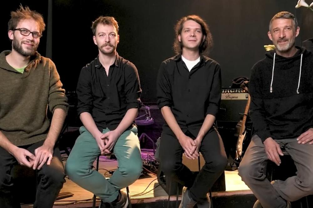 Coucou Abel: Starinski slatkiš začinjen postmodernim sastojcima (VIDEO)