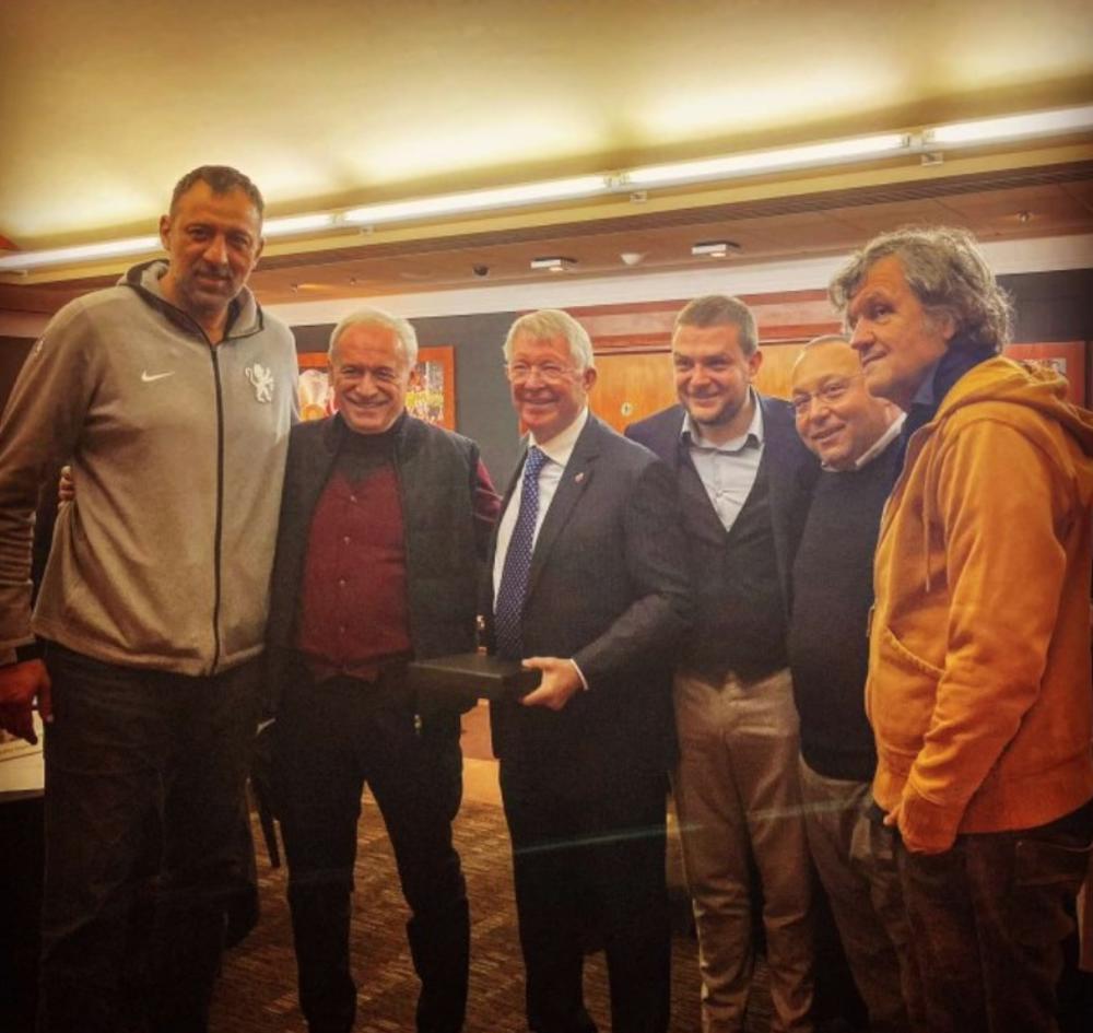 Vlade Divac, Ser Aleks Ferguson i Emir Kusturica  