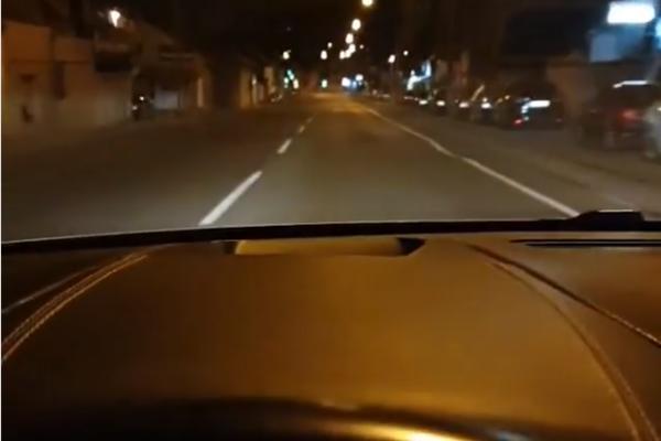 JE L MOGUĆE DA NIKO NE MOŽE DA STANE NA KRAJ OVIM KRETENIMA? Objavljen NOVI SNIMAK divljanja po ulicama BG! (VIDEO)