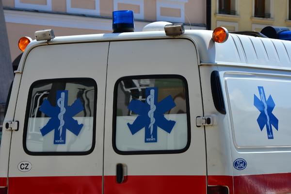 SAOBRAĆAJNA NESREĆA U PRIŠTINI: Preminuo pešak nakon što ga je udario automobil