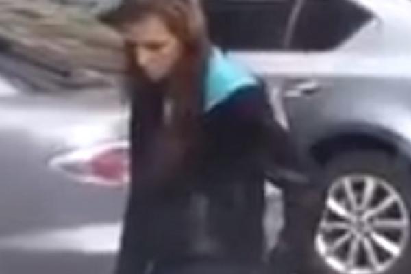 PIJANA RUSKINJA JE NAJVEĆI HIT NA INTERNETU! Šta su joj uradili BEZOBRAZNICI! (VIDEO)