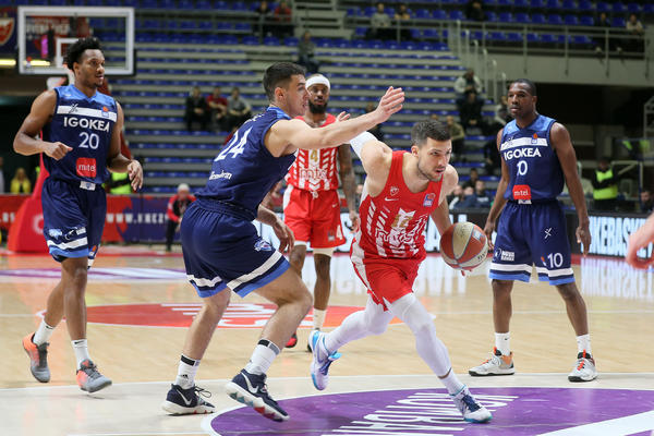 ZVEZDA NA +42: Stotka crveno-belih protiv Igokee!