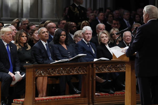 DRAMATIČNO! Bivši predsednik Amerike ima KRVARENJE U MOZGU, situacija je JAKO TEŠKA