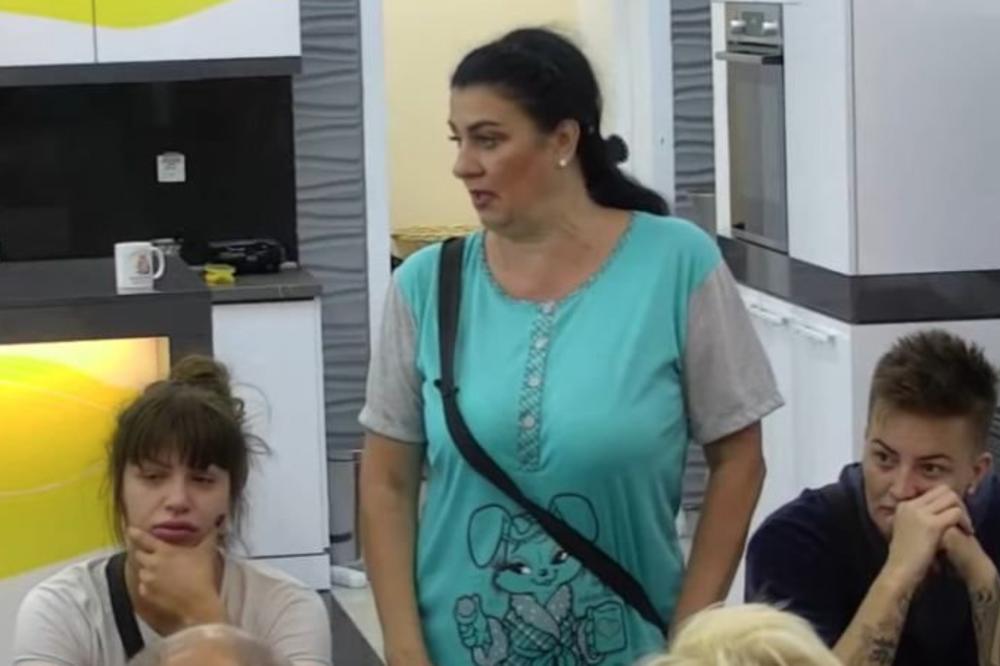 SAŠKA KARAN SE TUKLA PO RIJALITIJIMA, A ĆERKA JOJ DOKTORIRA FIZIKU! Evo kako izgleda ćerka čuvene svađalice! (FOTO)