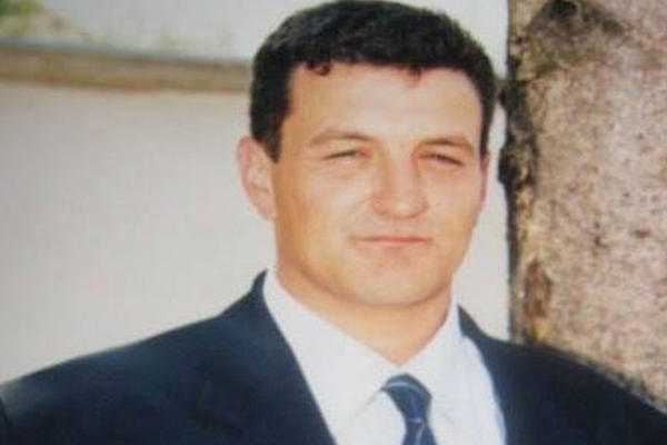 ZORAN (44) TRAŽI BRATA NESTALOG NA ROĐENJU! Kad se obratio nadležnima shvatio je DA SU NJEGOVE SUMNJE ISTINA