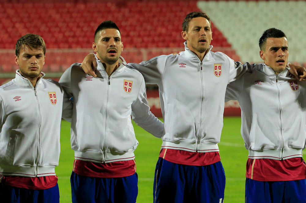 ISPLIVALA STROGO ČUVANA TAJNA: Srpski as imao koronu!