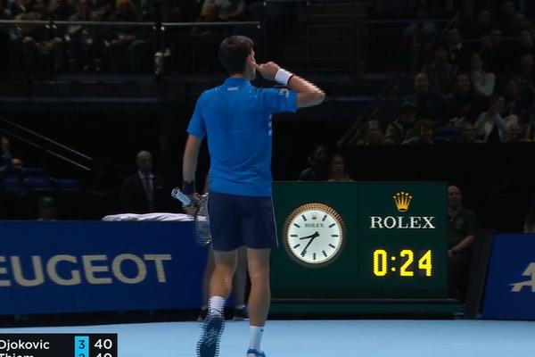 MAGIJA NOVAKA ĐOKOVIĆA: Britanci, da vas čujem sada!