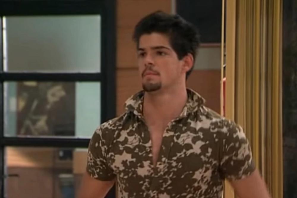 ZA ROBEROM IZ SERIJE KORAK NAPRED KLINKE SU GUBILE GLAVU: Da li verujete da je sada BOLJI FRAJER nego što je bio?!