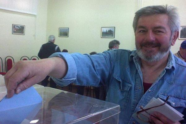 DUĆA JE BIO INSTRUKTOR VOŽNJE I NA 400 METARA OD KUĆE POGINUO U KOLIMA: Od auta nije ostalo ništa!