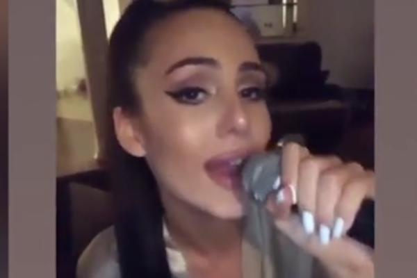 KAD JE ANASTASIJA UZELA MIKROFON NA BOGDANINOJ DEVOJAČKOJ VEČERI, SVE JE STALO: Zapevala SNAJKI Cecinu pesmu!