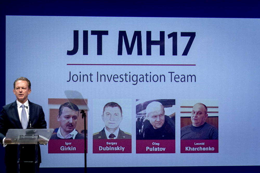 KO JE PRITISNUO DUGME I OBORIO MH17 IZNAD UKRAJINE? Istražitelji tvrde da su SEPARATISTI primali naredbe iz KREMLJA