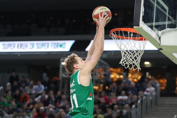 JAKA BLAŽIČ POSTIGAO NAJBRŽI KOŠ U ISTORIJI ABA LIGE: Mislili smo da ovo nije moguće! (VIDEO)