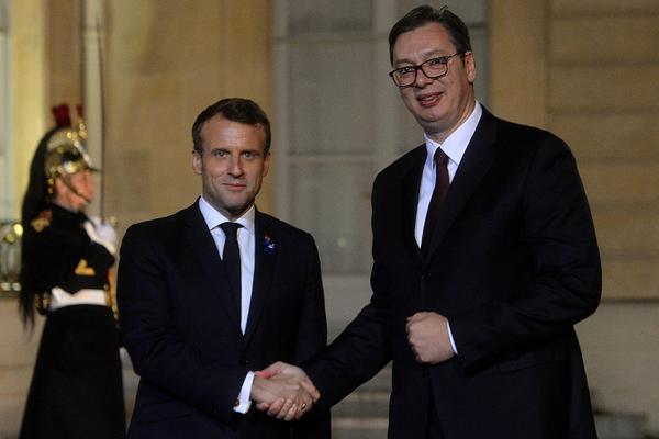 VAŽAN RAZGOVOR: Vučić sa Makronom i o vakcini za građane Zapadnog Balkana!
