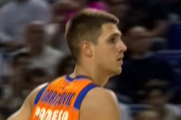 VANJA SNAJPER MARINKOVIĆ: Srbin poslao poruku treneru Valensije!