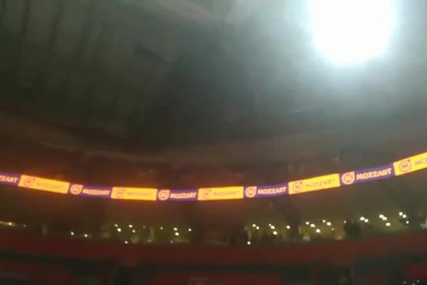 NAVIJAČI ZVEZDE STIGLI U ARENU: Iako je klub odbio karte od Partizana, oni su ipak tu!