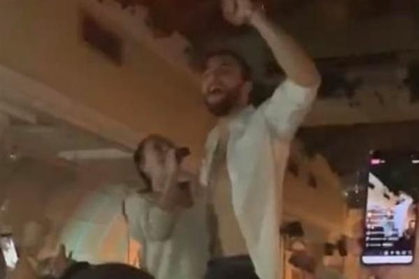 OTKRIVAMO SVE DETALJE VELJKOVE MOMAČKE VEČERI: Ceca se pela na STO i bacala pare, a onda mu posvetila ovu PESMU