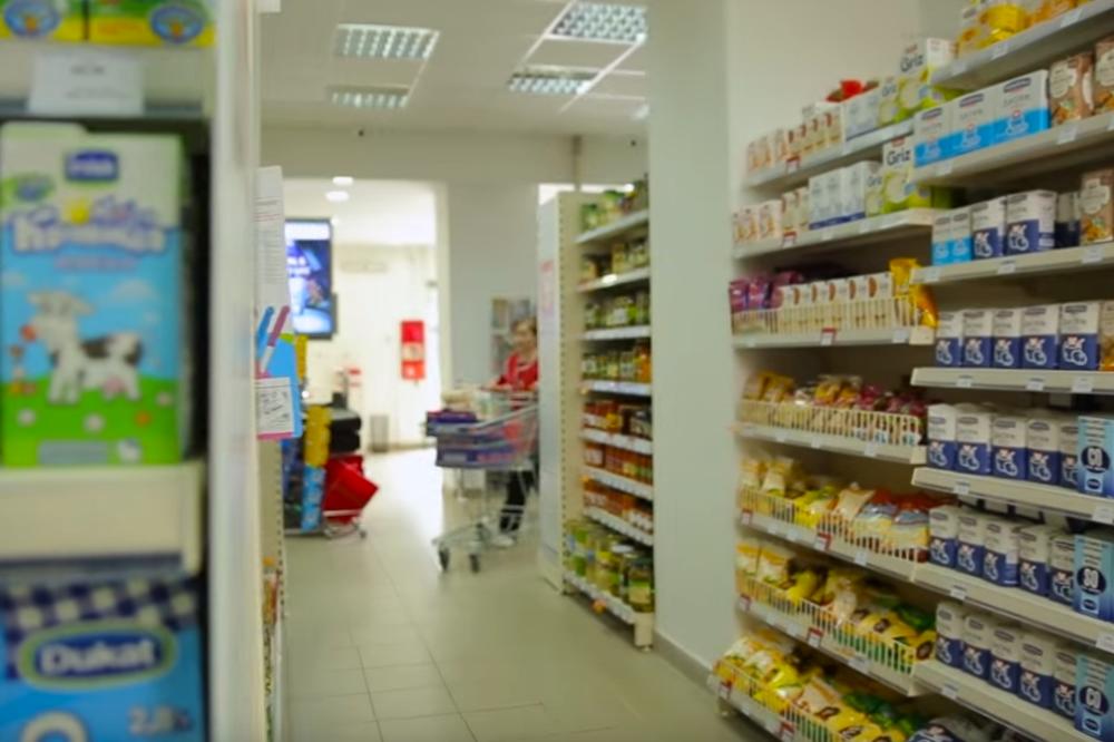 ISPRAVKA: U Srbiji se ne prodaje bombonjera u obliku Velike Albanije