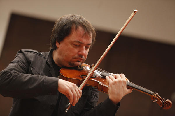 Sergej Krilov ponovo sa Beogradskom Filharmonijom. Superstar na violini izvodi čuveni Betovenov koncert