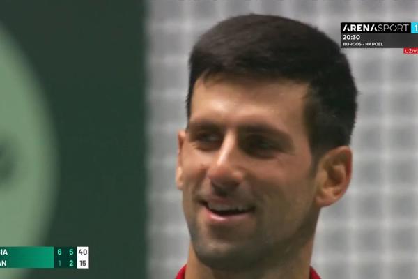 PUBLIKA SE ZAPREPASTILA KADA JE VIDELA: Novak Đoković nas nije navikao na ovo!