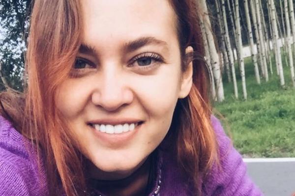 ANA JE RADILA U TAJNOJ SLUŽBI I SLIKALA SE GOLA: Nakon toga njen život postao je pakao! (FOTO)