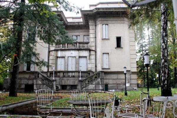 SREĐUJE SE VILA JOVANKE BROZ NA DEDINJU: Država odvojila 15 MILIONA dinara, evo u šta će se PRETVORITI