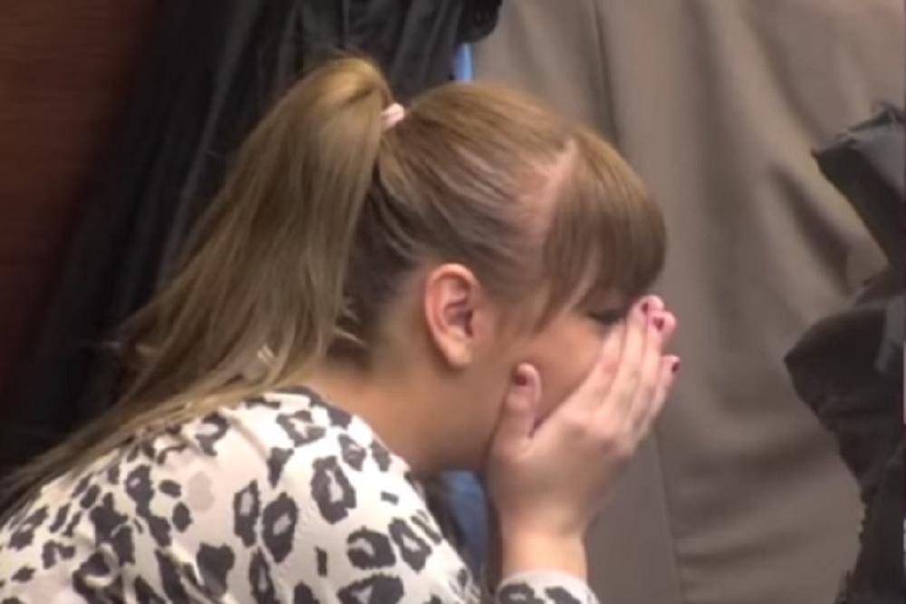 MILJANA SE TRESE, NE MOGU DA JE SMIRE, JEDVA DIŠE! Evo šta se desilo, mole je da se ne UGASI (VIDEO)