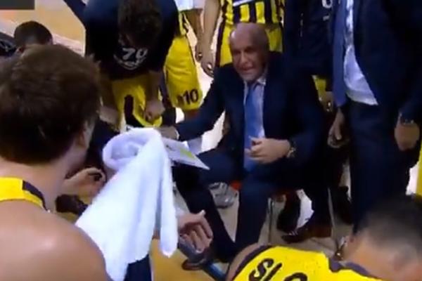 ŽELJKOV ODGOVOR ONIMA ŠTO SU GA NAPALI: Izvinjavao i molio igrače na tajm-autu da igraju odbranu! Ironija ili ne?