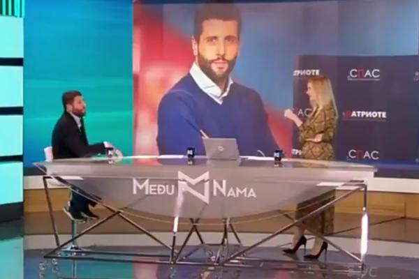 ŠAPIĆ U EMISIJI UŽIVO PRIZNAO DA IMA BOTOVE! Nataša Miljković nije mogla da veruje šta čuje (VIDEO)